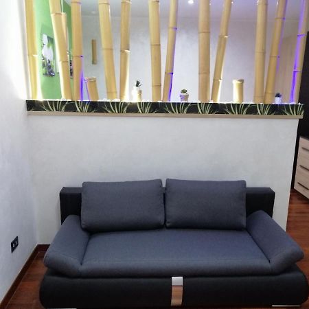 Newhouse Dei Mille Apartment Бари Екстериор снимка