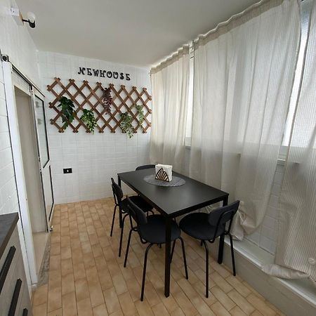 Newhouse Dei Mille Apartment Бари Екстериор снимка